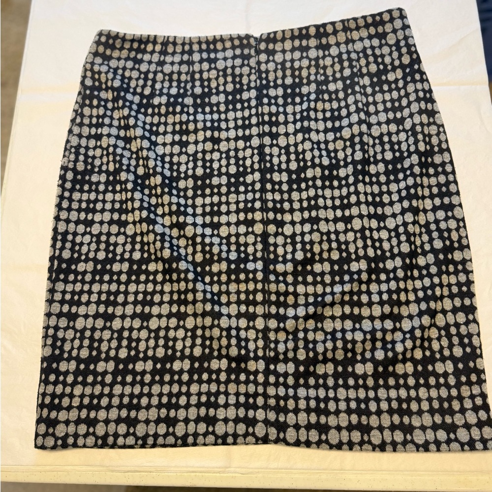 Loft Black & Grey Geometric Polka Dot Pencil Skirt - Size 6 - Picture 4 of 6